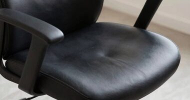 office chair seat depth