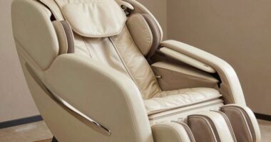 uncomfortable massage chair fit