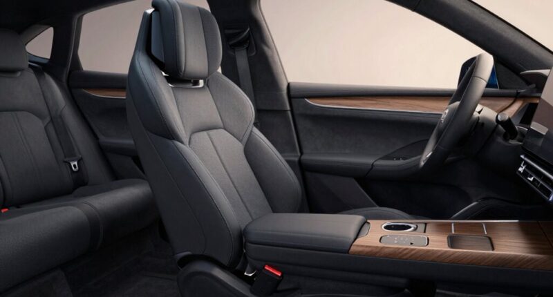 comfortable swiveling car seat