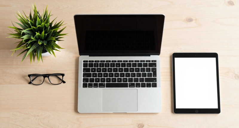 14 Best Senior-Friendly Laptops And Tablets In 2026